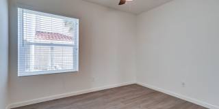 Premier Apartment Complex Near Hollywood Park with Pool, Gym and Covered Parking! Gallery 24