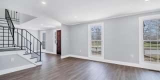 12404 SURREY CIRCLE Drive Gallery 13