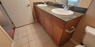 Luxury, Spacious 1 bedroom Apartment in Boulder at the Famous Peloton Gallery 21