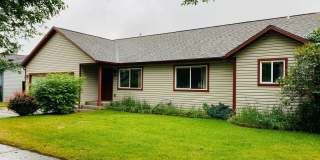 Single Level - 3 Bed - 2 Bath - Pet Friendly Gallery 1