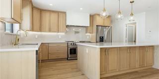 12509 Emelita Gallery 18