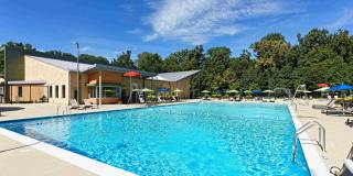 Congressional Towers Gallery 8