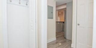 This is a steal for a 3 bed 2 bath in BROOKLINE!!! Gallery 10
