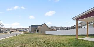 Pet Friendly Three Bedroom! Gallery 29