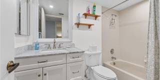 5890 Trailwinds Drive Gallery 4