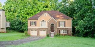 Beautifully Updated 5BR/3BA Home – No Carpet, Fresh Paint, Large Storage & Flexible Floor Plan! Gallery 1