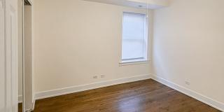 5056 North Winchester Apt. Gallery 6