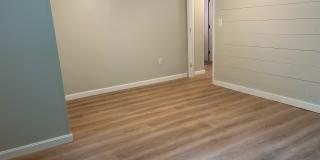 285 Willard Street Gallery 12