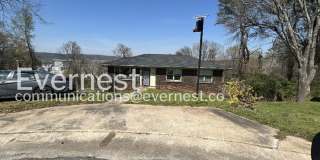 1816 Doman Circle Gallery 1