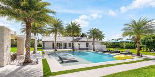 11173 Manatee Gallery 44