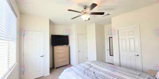 Fully Furnished 3-Bedroom Townhome Resort-Style Community Living Gallery 13