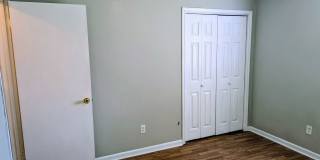 CUTE 3 BEDROOM 2 BATH! WITH A LARGE BACK YARD! Gallery 13
