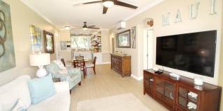 Beach Style 2 bed/2bath Luxury Condo - Finely Furnished - Steps from the Beach - Resort Amenities - Gallery 18