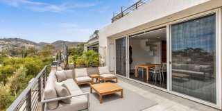 3 Bed 3 Bath Ocean View, Penthouse "Mark Singer" Residence in Downtown Laguna Beach Gallery 10