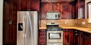 Beautiful 2bd Townhouse With Attached Garage, Private Patio, Pool/Hot Tub, & Clubhouse! Gallery 14