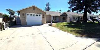 Beautiful 2 Bedroom 1 Bath Home Gallery 1