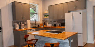 900 North 11th Street Gallery 16