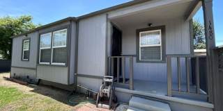 Lovely 3 Bed, 1 Bath, Home in Berkeley, with Hardwood Floors Lovely 3 Bed, 1 Bath, Home in Berkeley, with Hardwood Floors Gallery 1