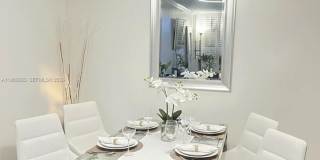 2450 NE 135th St Gallery 3