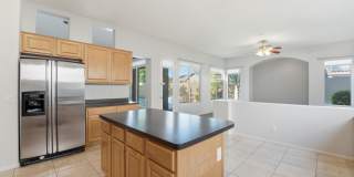 Beautiful Single-Level Home with Private Pool – Prime Arrowhead Location! Gallery 17