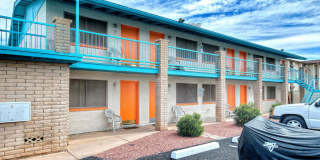 1433 S. Stanley Pl. Gallery 5
