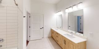 The Argos Apartments at Grant Park Gallery 29