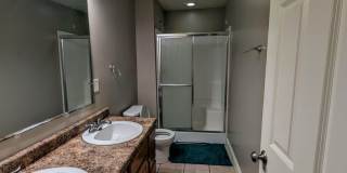 Southside Flats 3 bedroom! Central AC! Washer and Dryer Included! Available 8/21 Gallery 14