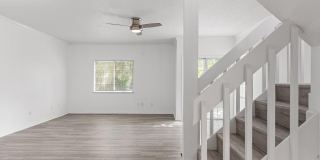 330 SUNRISE Circle Gallery 16