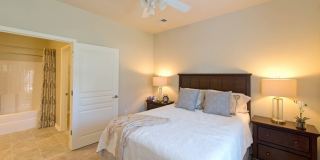 Meridian Harbourview Gallery 1