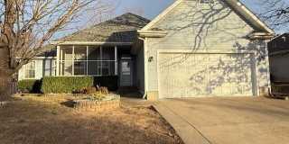 2715 N Missouri Avenue Gallery 1