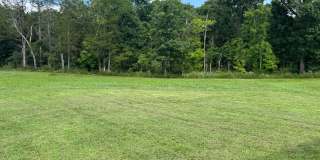 Smyrna 3 bed 2 bath home with 1158 sq. ft and one car garage on a cul-de-sac Gallery 4
