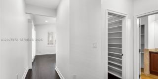 720 NE 17th Ter Gallery 15
