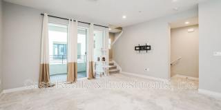 2117 Copper Walk Gallery 3