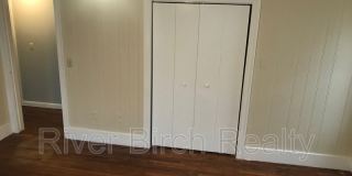 423 West Lawrence Avenue - 2 Gallery 4