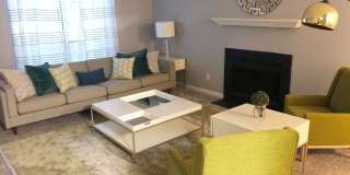 The Summit at Avent Ferry Gallery 24