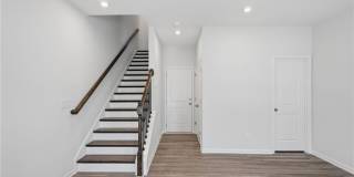1422 Creekside Circle Gallery 5
