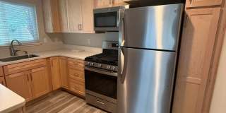 371 7th Ave Gallery 1