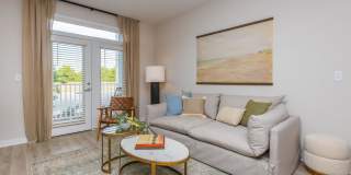 Middle Sound West Apartments Gallery 47