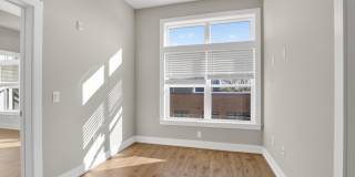 2034 N FRONT Street Gallery 5