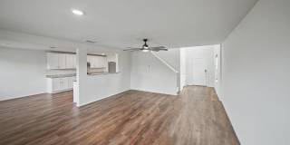 Open-Concept 3BR + Game Room Near Fort Sam & Randolph - Realtor Commission: $500 Gallery 11