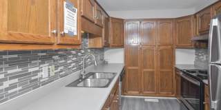 415 Congress Drive Gallery 7