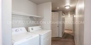 884 E 700 N Gallery 6