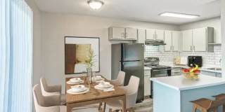 Peaks at Los Ranchos Gallery 13