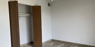 Lake Pointe Gallery 11