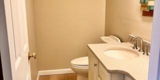 180 Main St Gallery 9