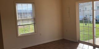 3 Bedroom, 2.5 Bath Two Level Townhouse Gallery 10