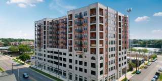 300 East LaSalle Gallery 7