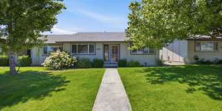 2419 Grand Ronde Gallery 1