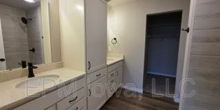 2311 Water Tower Place Gallery 10