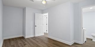 2223 Columbia Drive Gallery 25
